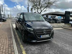 Preto Usado 2025 Mercedes V300 Avantgarde Monovolume | € 89.900