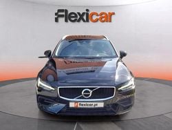 Preto Usado 2020 Volvo V60 Momentum Carrinha | € 27.990 (Preço justo)