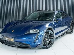 Azul Usado 2022 Porsche Taycan Turbo Sedan | € 84.900