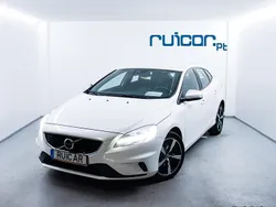 Branco Usado 2017 Volvo V40 R-Design Carrinha | € 17.500 (Caro)