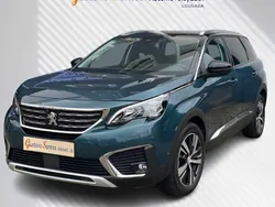 Verde Usado 2017 Peugeot 5008 Monovolume | € 18.900 (Bom preço)