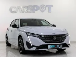 Branco Usado 2023 Peugeot 308 Allure | € 20.980 (Bom preço)