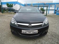 Preto Usado 2008 Opel Astra GTC Coupé | € 6.950 (Preço justo)