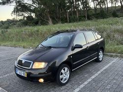 Usado 2005 Skoda Fabia Citadino | € 1.900 (Preço justo)