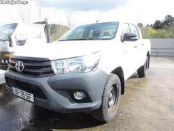 Branco Usado 2017 Toyota HiLux Pickup | € 31.500 (Caro)
