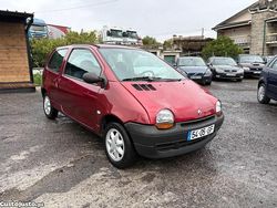 Vermelho Usado 1996 Renault Twingo Citadino | € 1.890