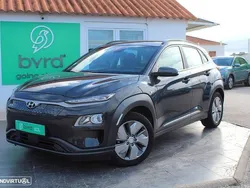 Cinzento escuro Usado 2020 Hyundai Kauai SUV | € 18.900 (Preço justo)