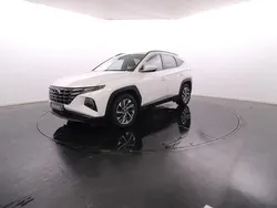 Branco Usado 2022 Hyundai Tucson SUV | € 27.950 (Preço justo)