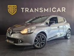 Cinzento Usado 2015 Renault Clio IV | € 10.990 (Preço justo)