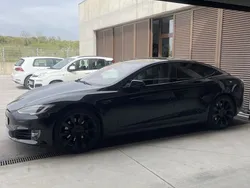 Usado 2017 Tesla Model S Sedan | € 25.900 (Preço elevado)
