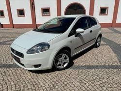 Branco Usado 2009 Fiat Grande Punto Citadino | € 3.500 (Preço justo)