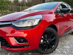 Vermelho Usado 2016 Renault Clio IV Intens | € 12.400 (Caro)