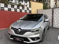 Cinza Usado 2021 Renault Mégane IV Bose Edition Sedan | € 15.900 (Bom preço)