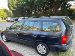 Usado 2000 Renault Mégane Sedan | € 1.500