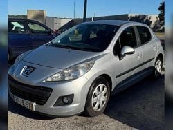 Cinzento Usado 2010 Peugeot 207 Citadino | € 3.000 (Super Preço)
