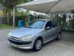 Usado 2005 Peugeot 206 Sedan | € 1.650