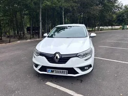 Branco Usado 2017 Renault Mégane IV | € 10.850 (Bom preço)