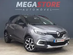 Cinzento Usado 2018 Renault Captur SUV | € 12.650 (Bom preço)