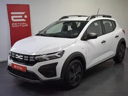 Branco Usado 2024 Dacia Sandero Citadino | € 17.200 (Preço justo)