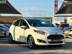 Branco Usado 2015 Ford Fiesta Titanium Citadino | € 10.900 (Caro)