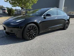 Usado 2019 Tesla Model 3 Standard Range Sedan | € 22.500 (Preço elevado)