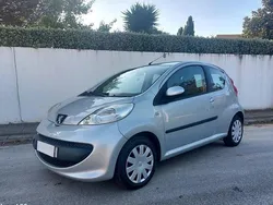 Usado 2009 Peugeot 107 Citadino | € 4.350