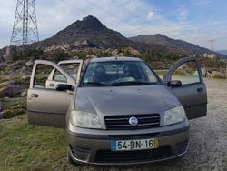Usado 2006 Fiat Punto Citadino | € 1.400 (Bom preço)