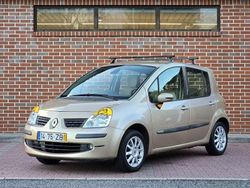 Usado 2004 Renault Modus Monovolume | € 2.490 (Preço justo)
