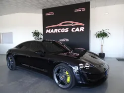 Preto (metalizado) Usado 2021 Porsche Taycan Performance Package Sedan | € 69.700 (Preço elevado)