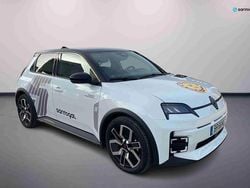 Branco Usado 2025 Renault R5 Techno Citadino | € 32.275