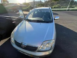 Cinzento Usado 2003 Toyota Corolla Citadino | € 6.900 (Preço elevado)