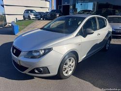 Cinza Usado 2011 Seat Ibiza Reference | € 6.480 (Bom preço)