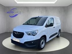 Branco Usado 2020 Opel Combo Monovolume | € 15.900 (Preço elevado)
