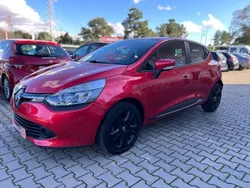 Vermelho Usado 2015 Renault Clio IV Dynamique | € 11.990 (Preço justo)