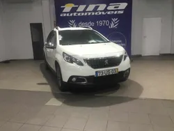 Branco Usado 2018 Peugeot 2008 SUV | € 15.900 (Caro)