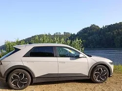 Cinzento Usado 2023 Hyundai Ioniq 5 SUV | € 30.500