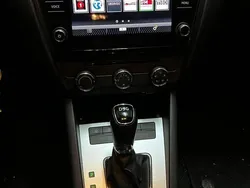 Cinza Usado 2019 Skoda Octavia Active Carrinha | € 14.500 (Preço justo)