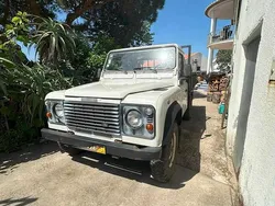 Branco Usado 2001 Land Rover Defender SUV | € 28.000