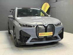 Cinzento Usado 2022 BMW iX SUV | € 47.900 (Bom preço)