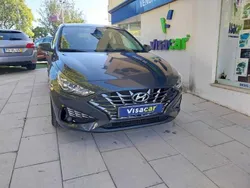 Cinza Usado 2022 Hyundai i30 Style | € 20.900 (Preço elevado)