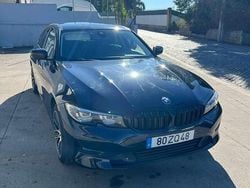 Preto Usado 2019 BMW 330 Citadino | € 23.000