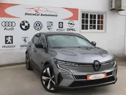 Cinzento Novo 2025 Renault Mégane Techno SUV | € 36.580 (Super Preço)