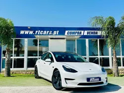 Branco Usado 2021 Tesla Model 3 Sedan | € 26.980 (Preço justo)