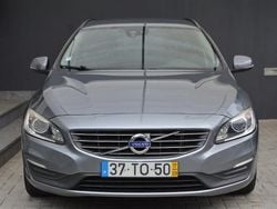 Cinzento Usado 2017 Volvo V60 Carrinha | € 9.950 (Super Preço)