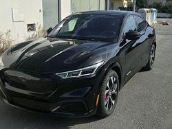 Usado 2021 Ford Mustang Mach-E SUV | € 33.000 (Caro)