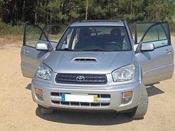Usado 2003 Toyota RAV4 SUV | € 8.000