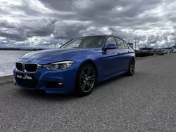 Azul Usado 2017 BMW 330e Sedan | € 20.900 (Preço justo)