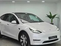 Branco Usado 2022 Tesla Model Y SUV | € 37.990 (Preço justo)