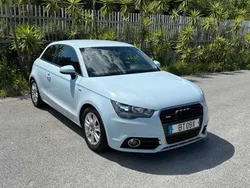 Azul Usado 2012 Audi A1 Citadino | € 10.950 (Preço justo)