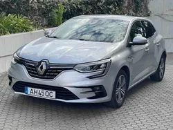 Cinza Usado 2021 Renault Mégane IV LIMITED | € 19.900 (Preço justo)